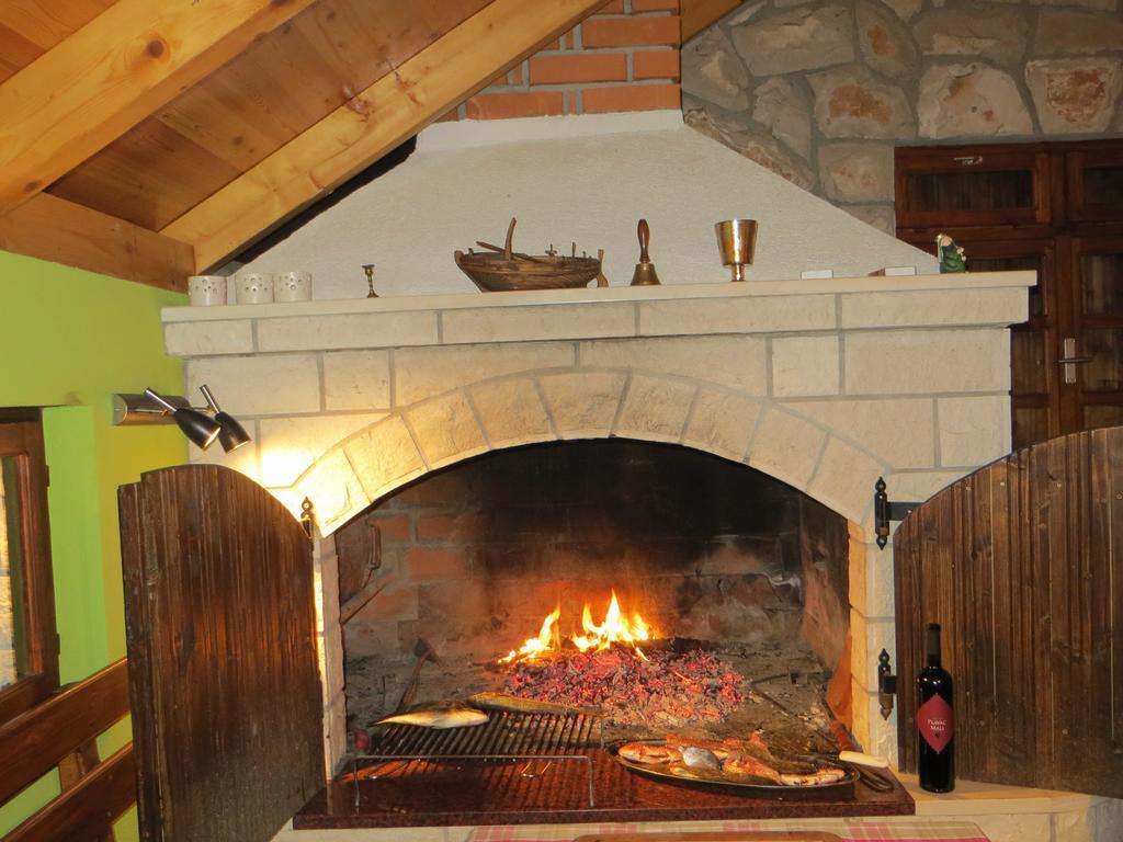 Holiday Home Artina 2 Lovište Habitación foto